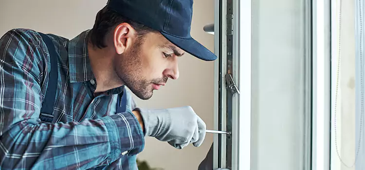 Emergency Response for Latch Issues Dix Hills
